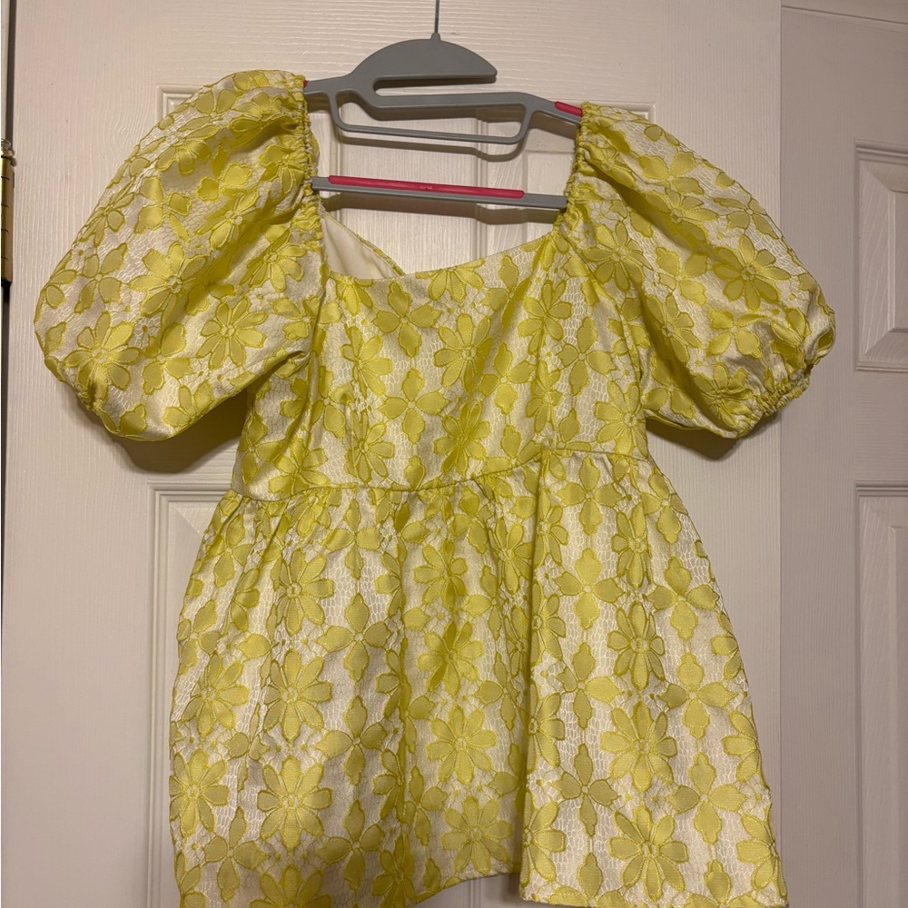Entro Yellow Puff Sleeve Ruffled Peplum Blouse